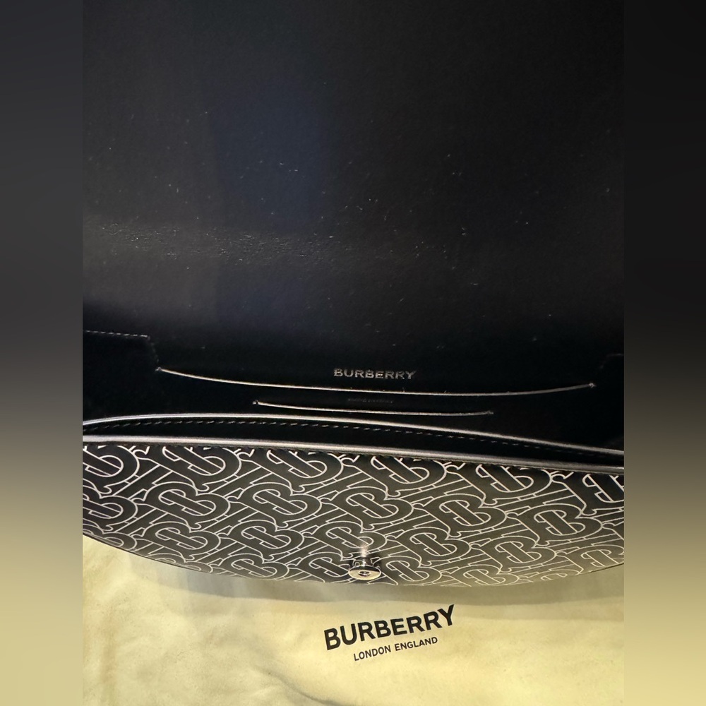 Burberry Belt Bag - Picture 6 of 7